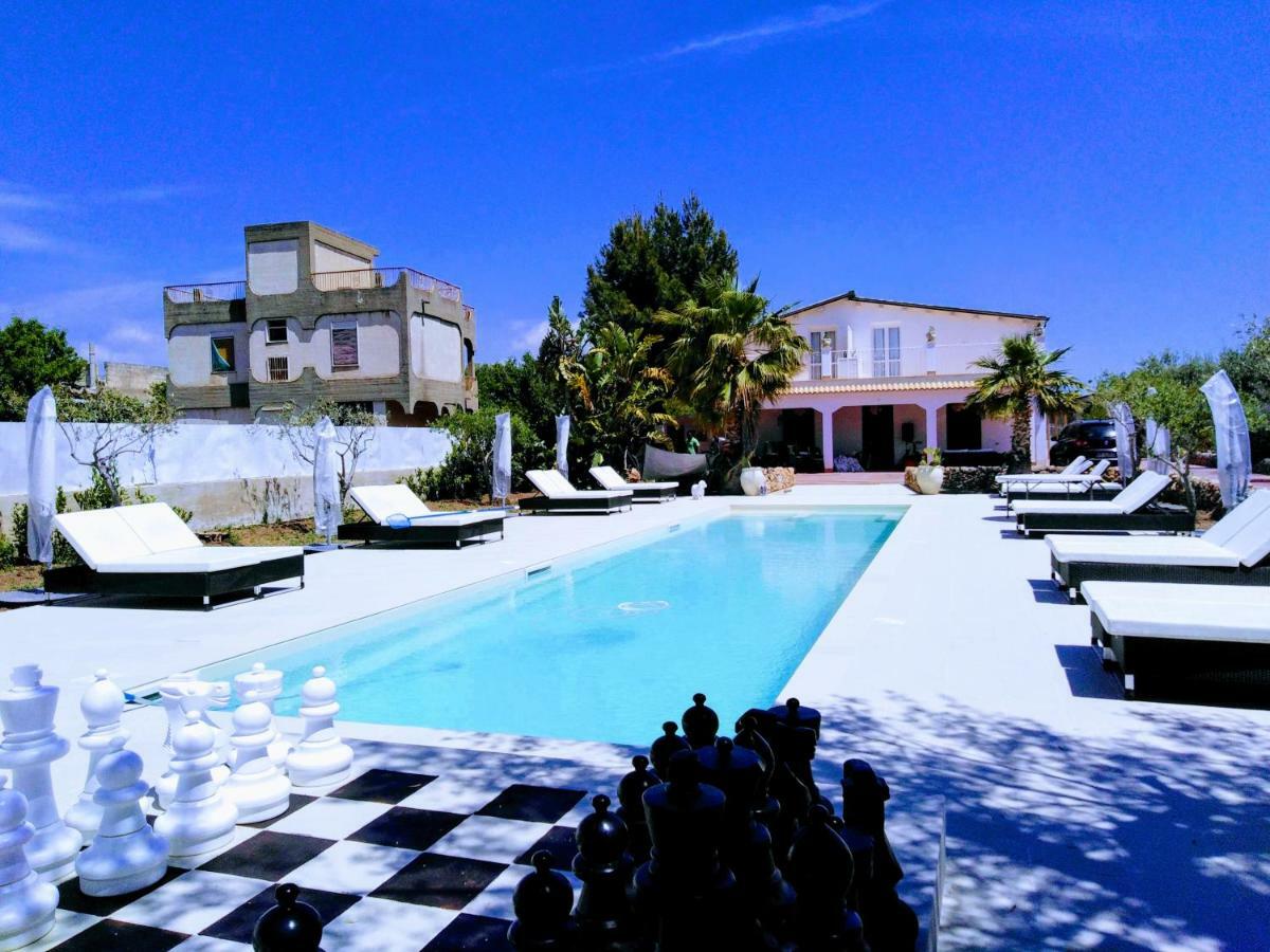 Hotel Residence Noto Marina エクステリア 写真